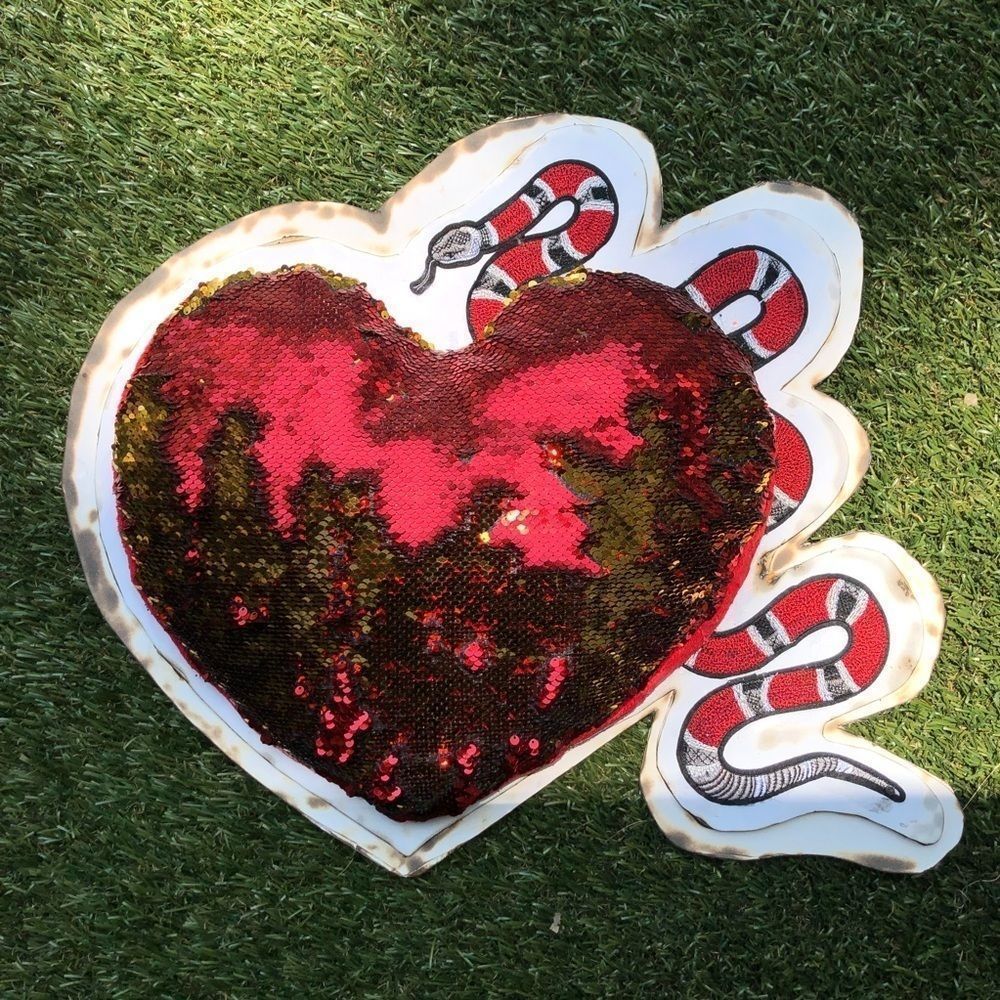 My hearts on fire‎